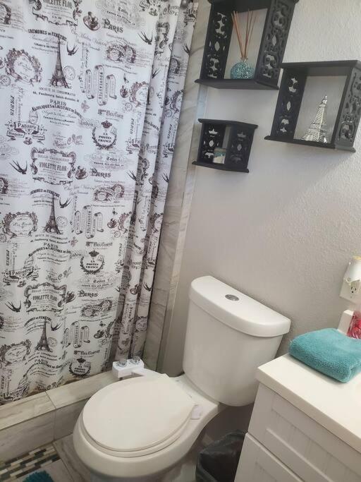 Spacious West El Paso 19 Min From Airport, Fort Bliss Military Base Ngoại thất bức ảnh