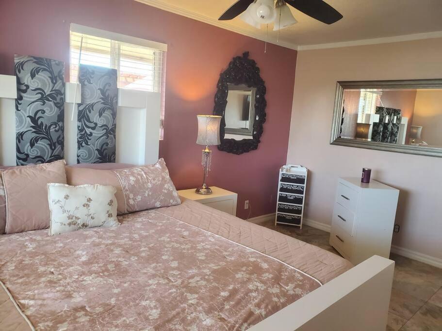 Spacious West El Paso 19 Min From Airport, Fort Bliss Military Base Ngoại thất bức ảnh