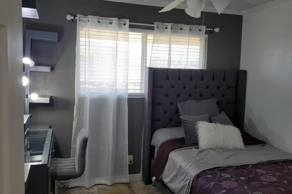 Spacious West El Paso 19 Min From Airport, Fort Bliss Military Base Ngoại thất bức ảnh