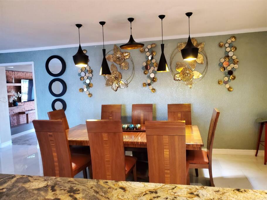 Spacious West El Paso 19 Min From Airport, Fort Bliss Military Base Ngoại thất bức ảnh